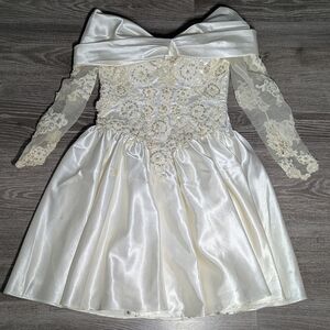 VINTAGE | off shoulder reception dress